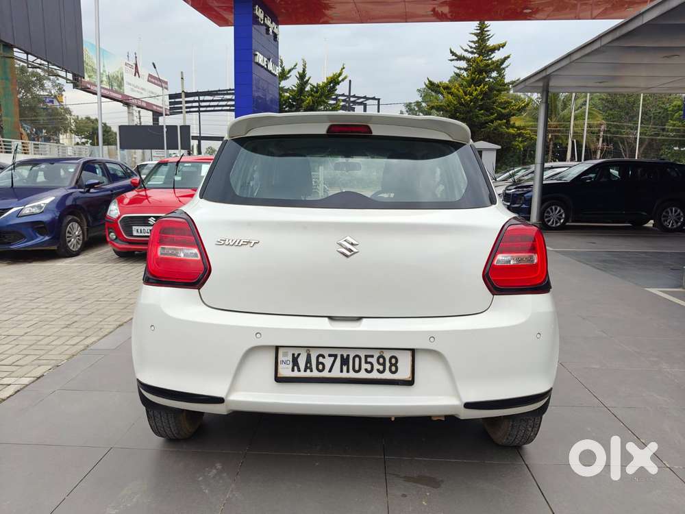 Maruti Suzuki Swift Vxi Optional, 2020, Petrol