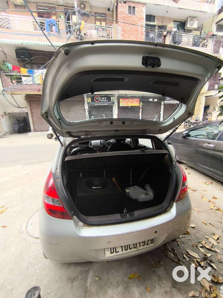 Hyundai I20 Dec 2011 Petrol - Excellent Condition