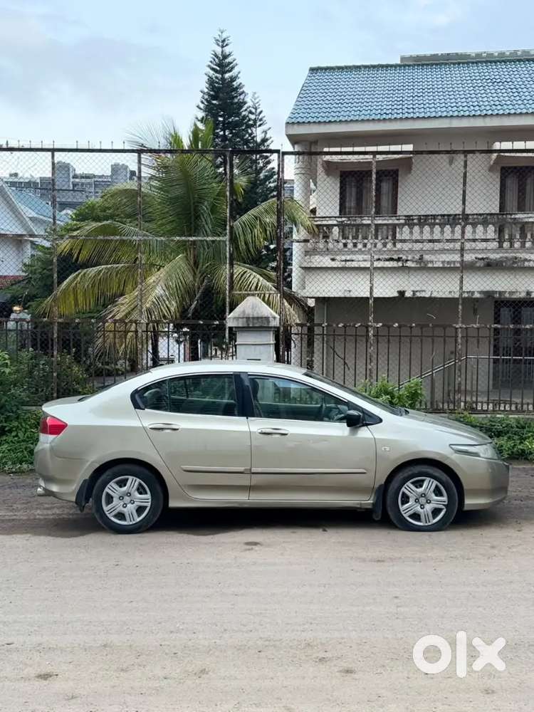 Honda City Petrol 2010 Automatic