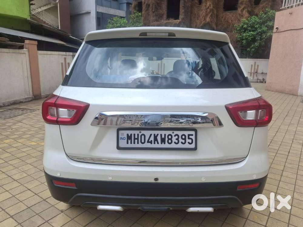 Well-maintained Vitara Brezza Lxi  Incredible 20+ Mileage