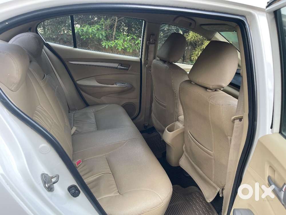 2010 Honda City 1.5 V At  59,803 Km  Petrol