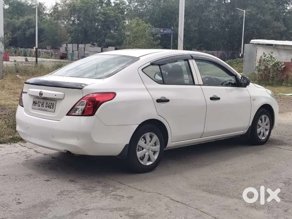 Nissan Sunny 2011 Petrol Manual