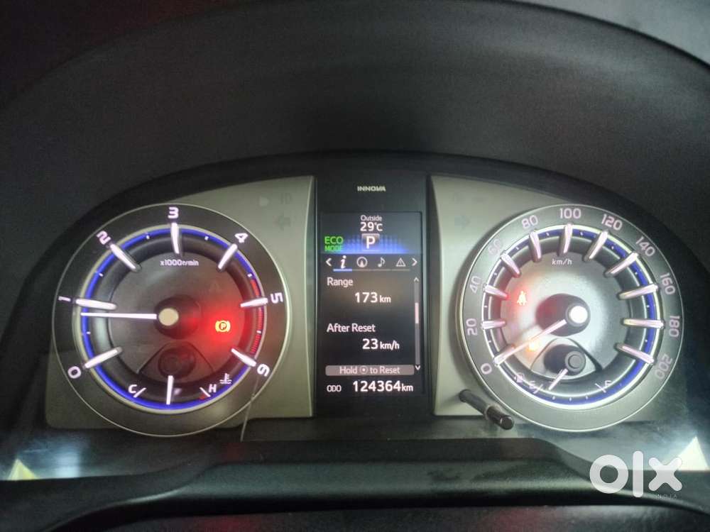 Toyota Innova Crysta 2.8z Automatic, 2017, Diesel