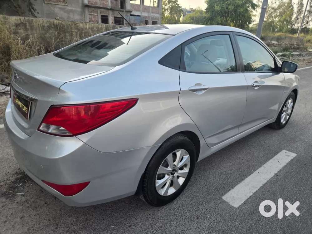Hyundai Verna 1.6 Vtvt Sx, 2016, Petrol
