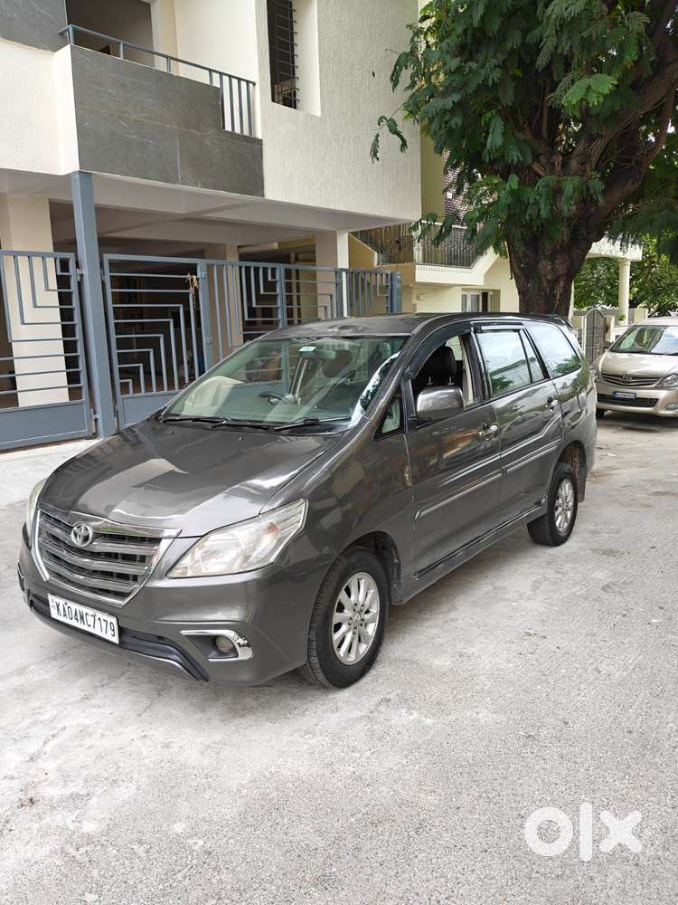 Toyota Innova 2.5 V 7 Str, 2012, Diesel