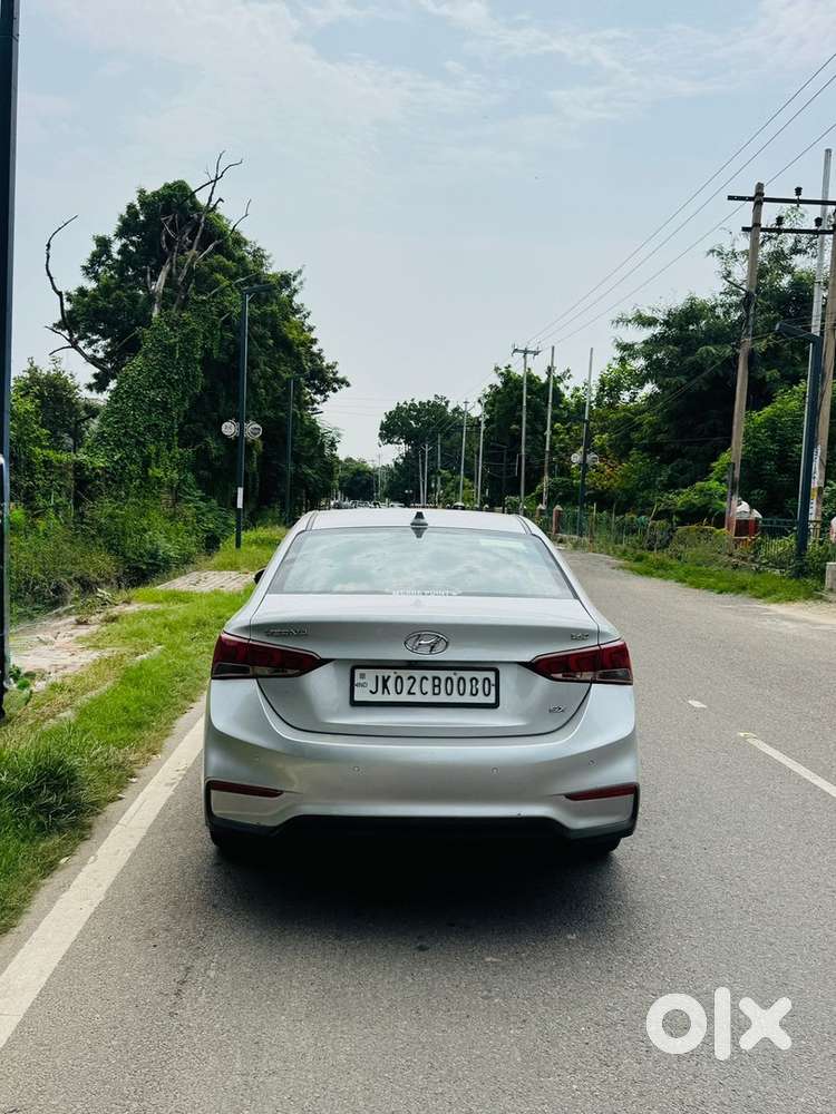 Hyundai Verna Diesel Automatic Full Top