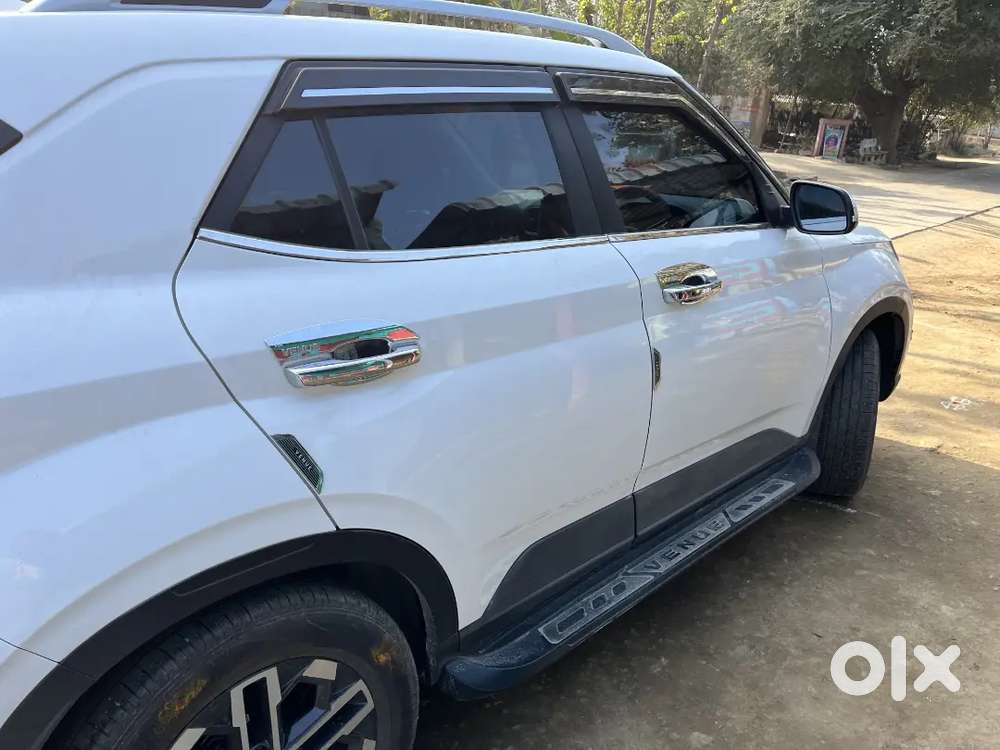 Hyundai Venue Sx O Full Top End 2024 Diesel Good Condition