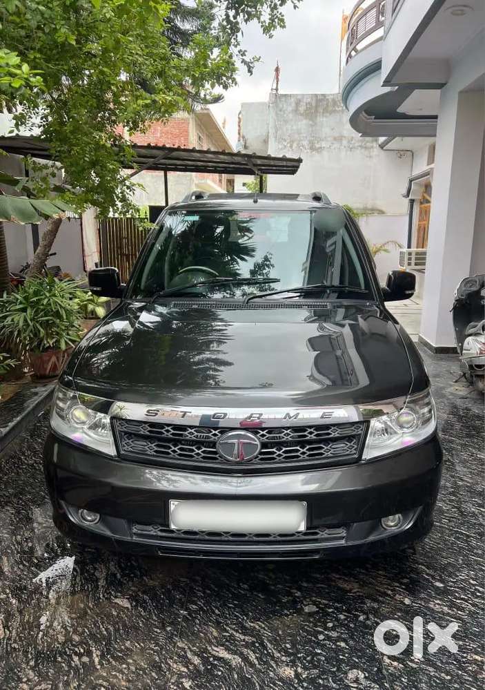 2016 Tata Safari Storme