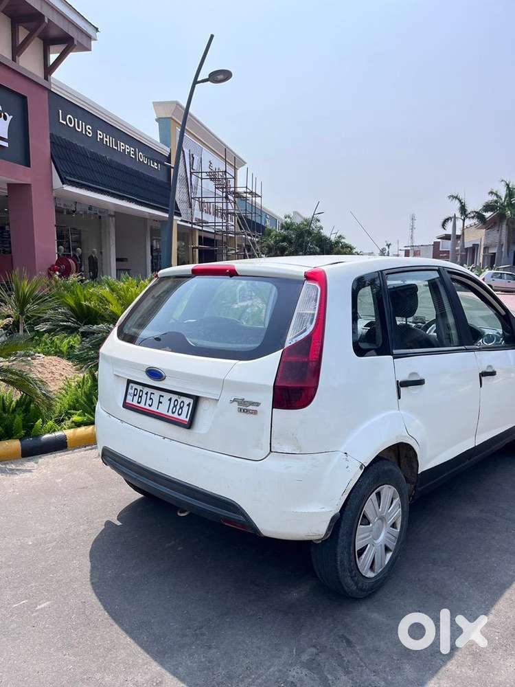 Ford Figo 11 Modl