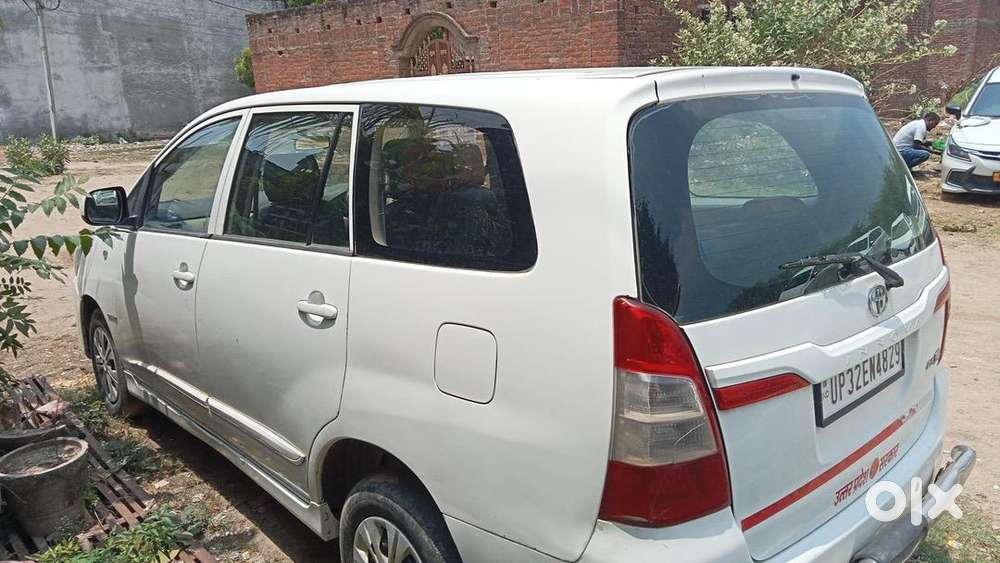 Toyota Innova Car 2014 Manual Diesel