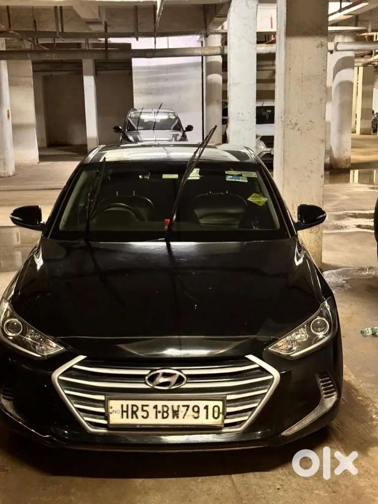 2019 Hyundai Elantra S  Well Maintained  Low Km  Urgent Sale