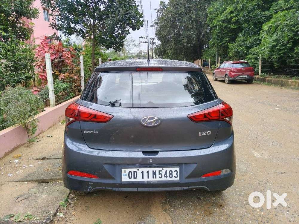 Hyundai I20 Sportz 1.2 Bs-iv, 2018, Petrol