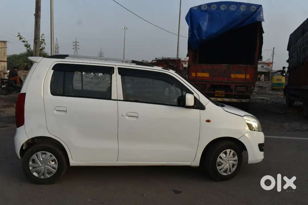 Maruti Suzuki Wagonr (vxi) - 2018