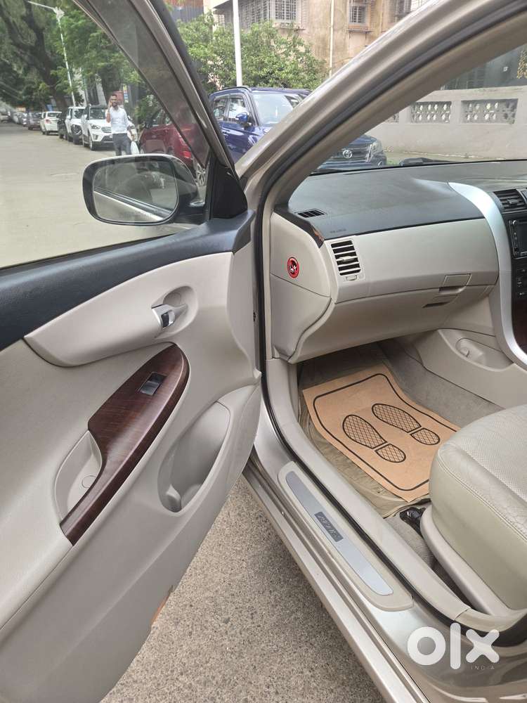 Toyota Corolla Altis Vl, 2011, Petrol