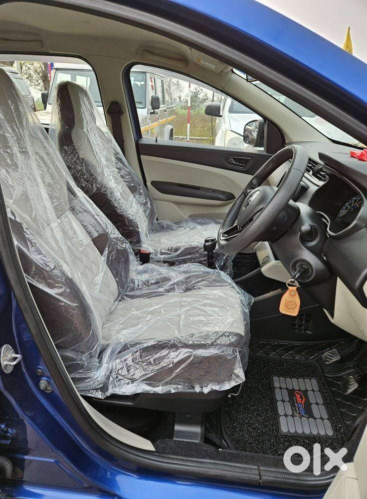 Renault Triber Rxt, 2022, Petrol