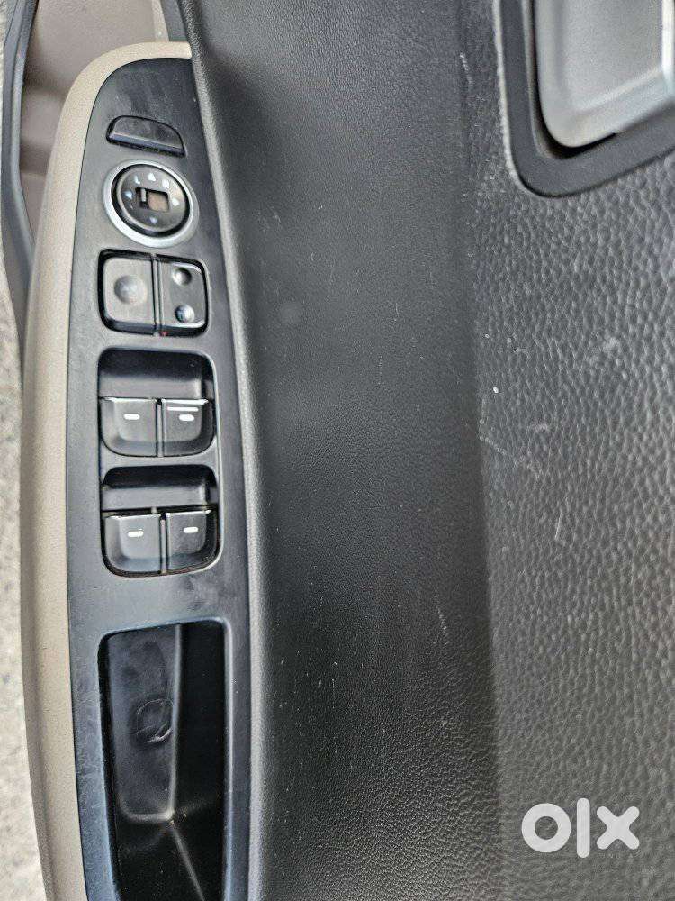 Hyundai Grand I10 Sportz Edition, 2016, Petrol