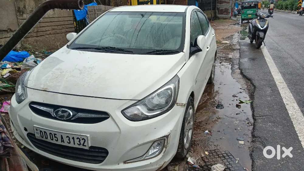 Hyundai Verna 2013 Diesel Manual