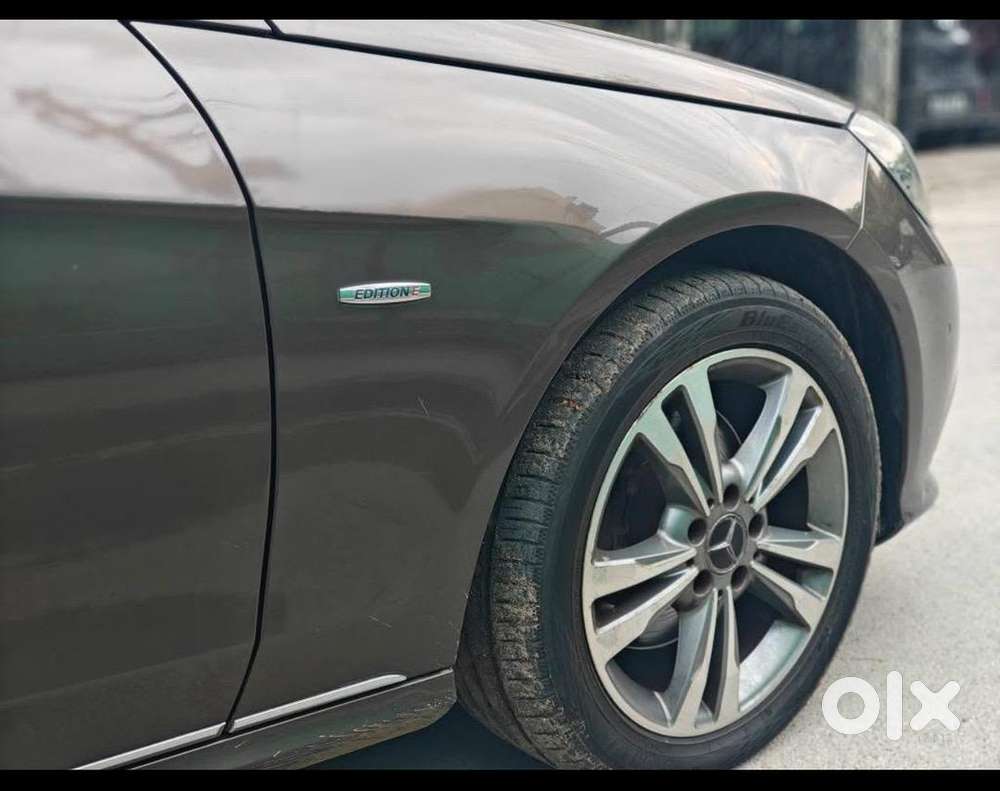 Mercedes-benz Diesel 2017 Year
