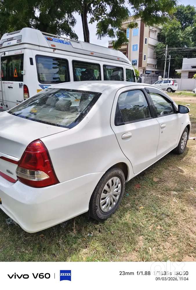 Toyota Etios Gd Platinum 2017 1st Owner Very Good Condition