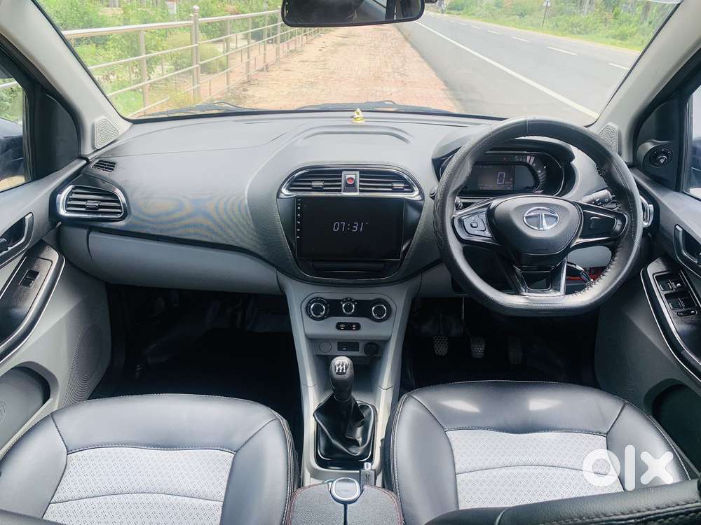 Tata Tiago 1.2 Revotron Xt (o), 2022, Petrol