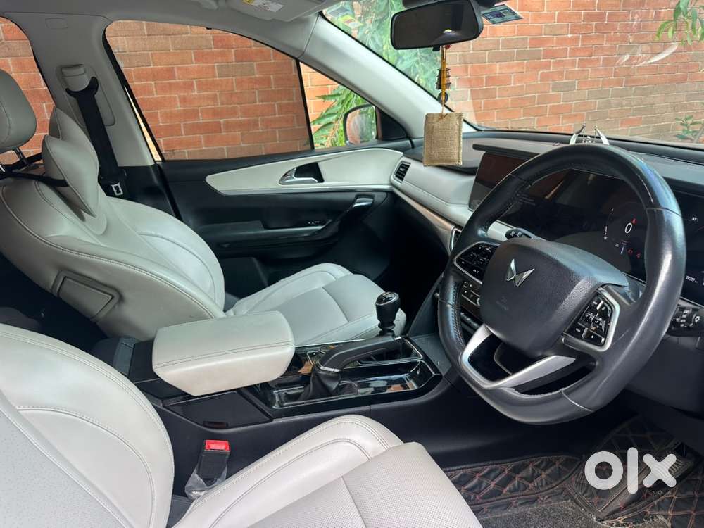 Mahindra Xuv700 Diesel Manual 2022