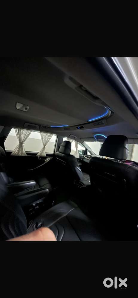 Toyota Innova Crysta 2017