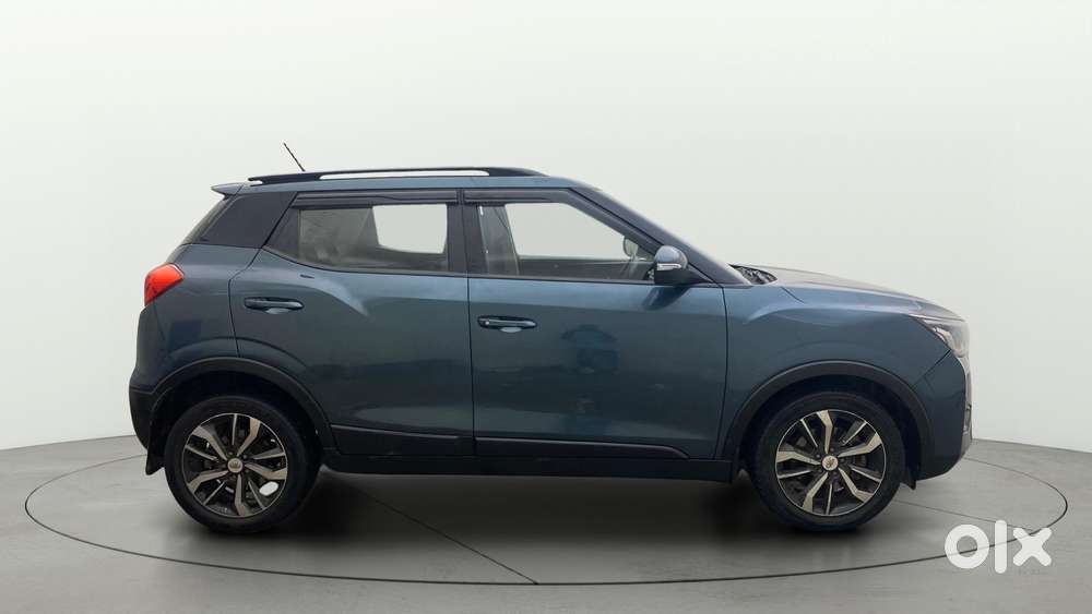 Mahindra Xuv300 W8, 2020, Petrol