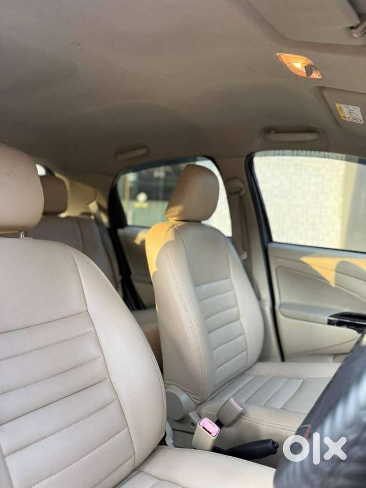 Toyota Etios Liva V Limited, 2017, Petrol