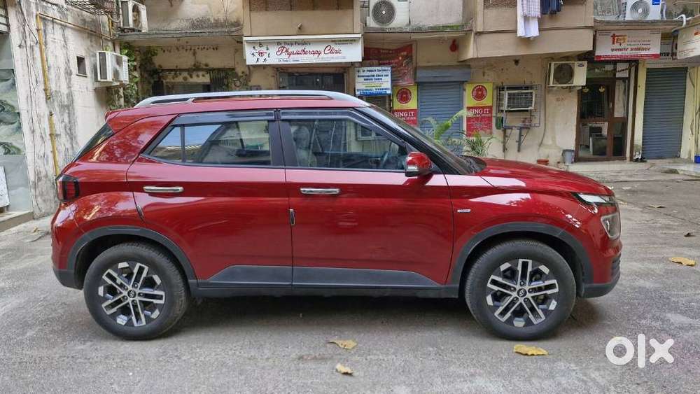 Hyundai Venue 1.0 Sx (o) Turbo Dct, 2024, Petrol