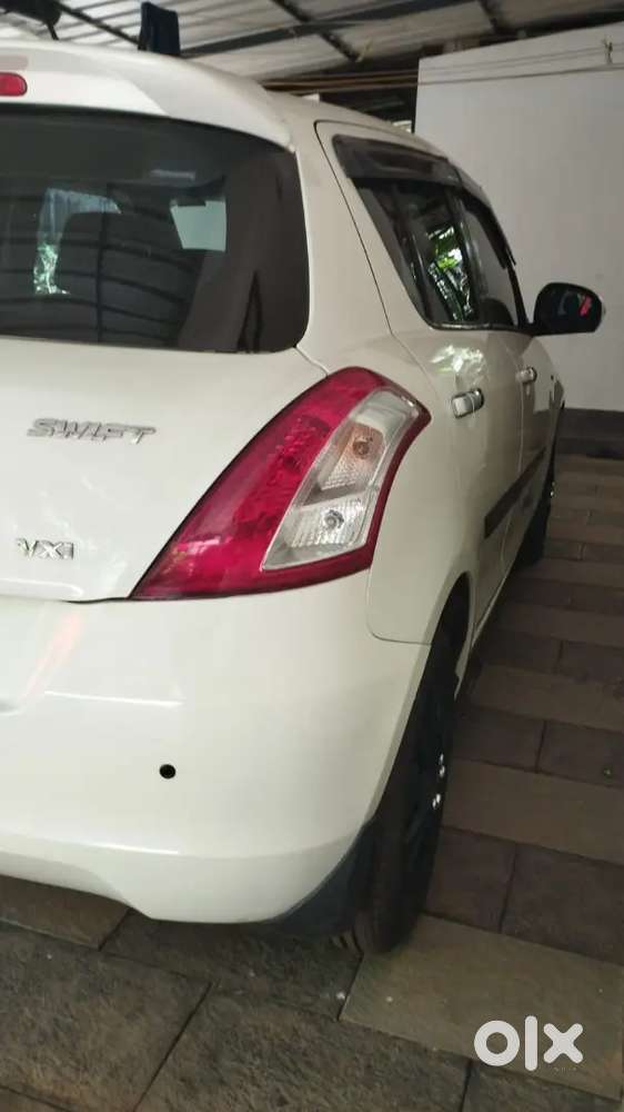 Maruti Suzuki Swift 2017 Petrol