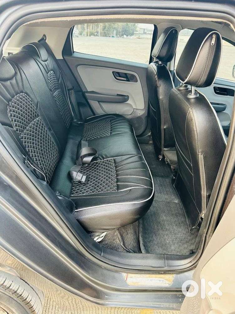 Tata Altroz, 2020, Petrol
