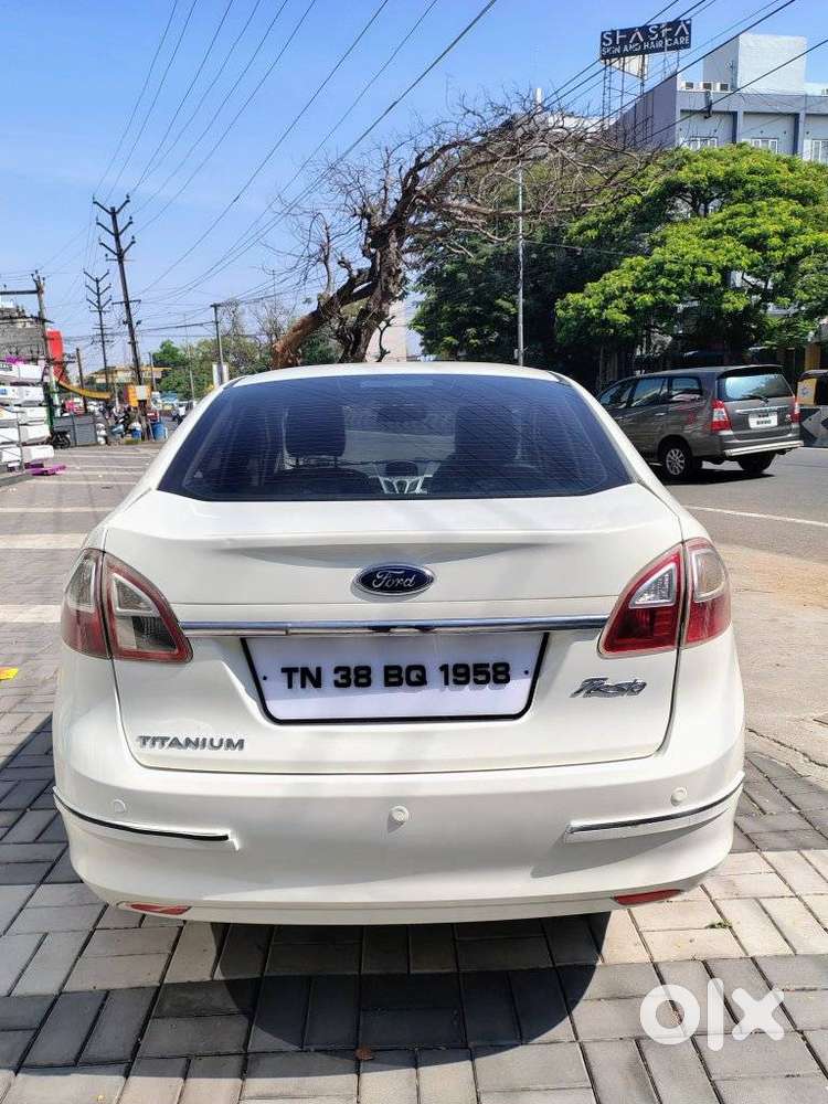 Ford Fiesta Petrol Titanium, 2012, Petrol