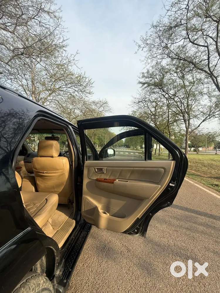 Toyota Fortuner 2010 Diesel Good Condition