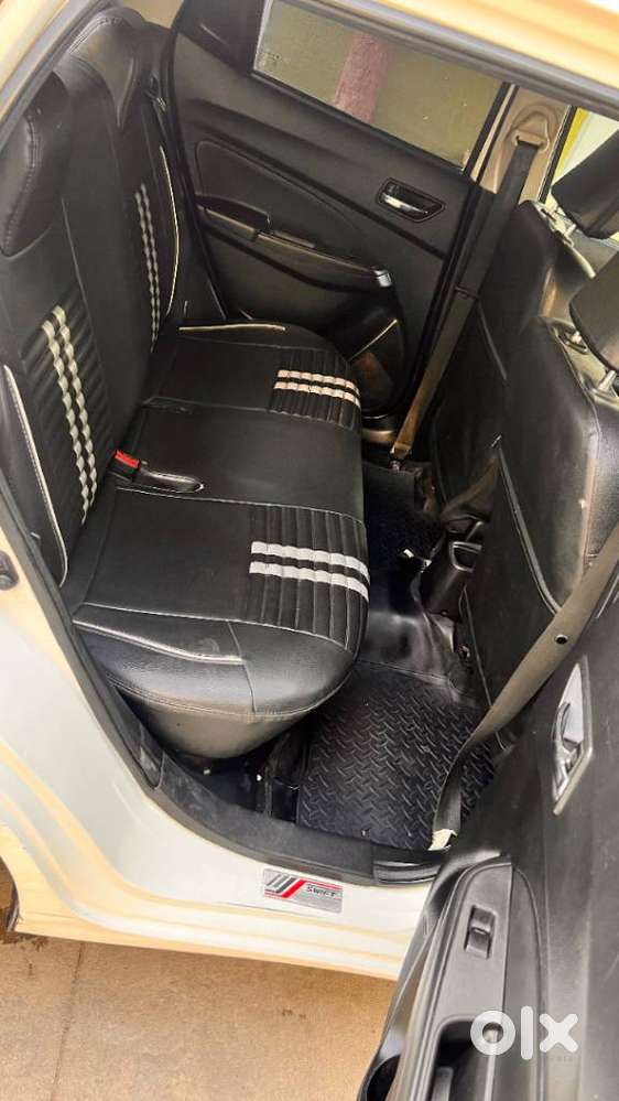 Maruti Suzuki Swift 1.2 Vxi (o), 2022, Petrol