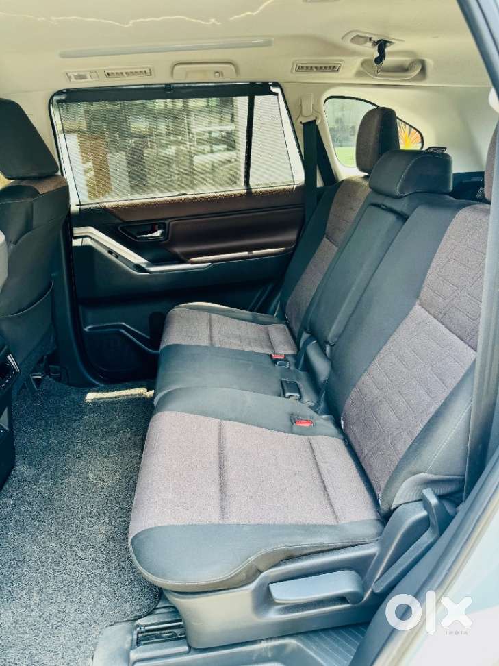 Toyota Innova Hycross 2.0 Vx (o) Hybrid 8 Str, 2023, Cng & Hybrids