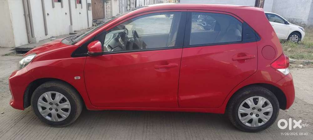Honda Brio S Mt, 2017, Petrol