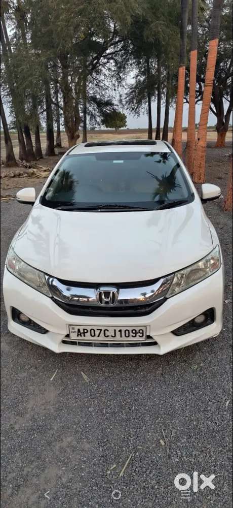 Honda City 2015 Diesel 120000 Km Driven