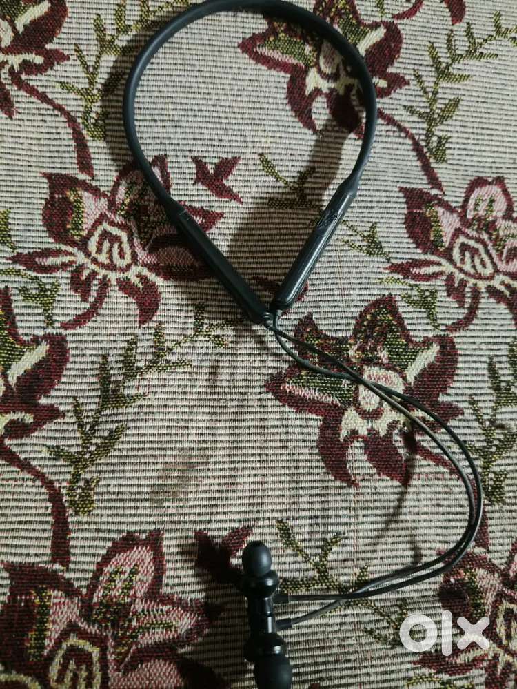 Fresh touch display boat neckband best audio interested people message