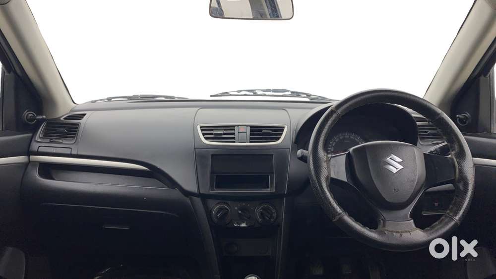 Maruti Suzuki Swift 1.2 Lxi (o), 2015, Petrol