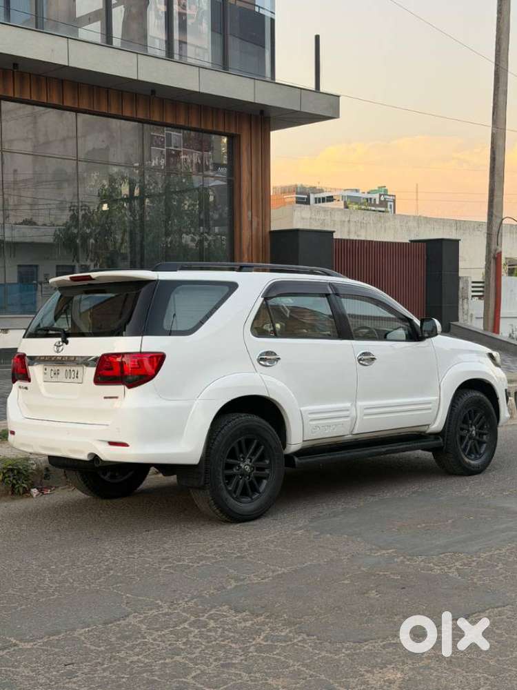 Toyota Fortuner 3.0 4x2 Automatic, 2016, Diesel