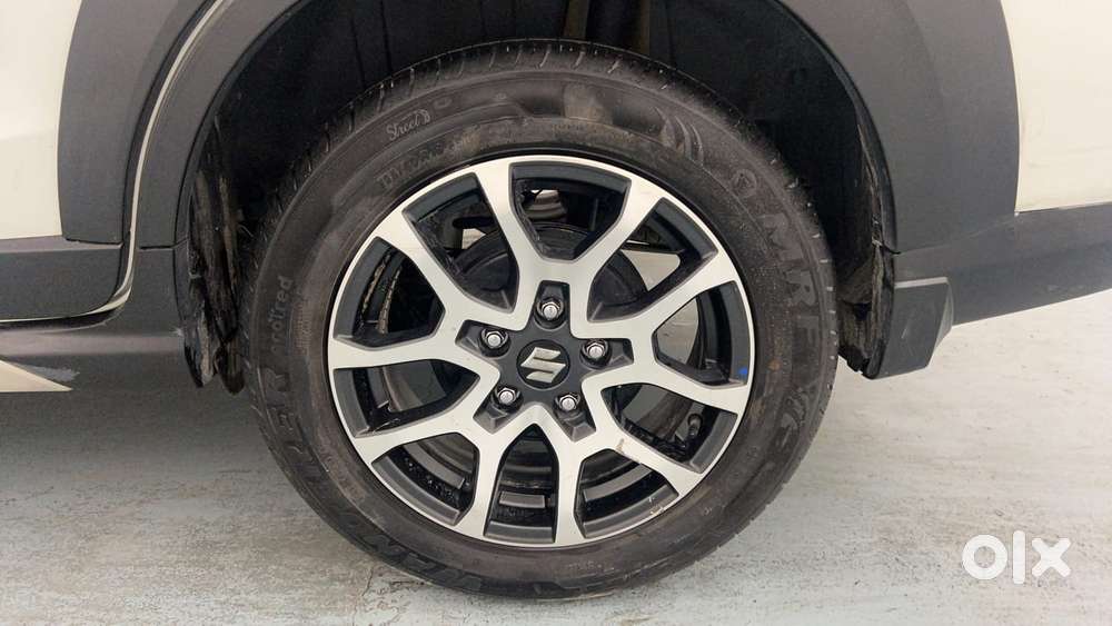 Maruti Suzuki Xl6 1.5 Zeta Mt, 2025, Petrol