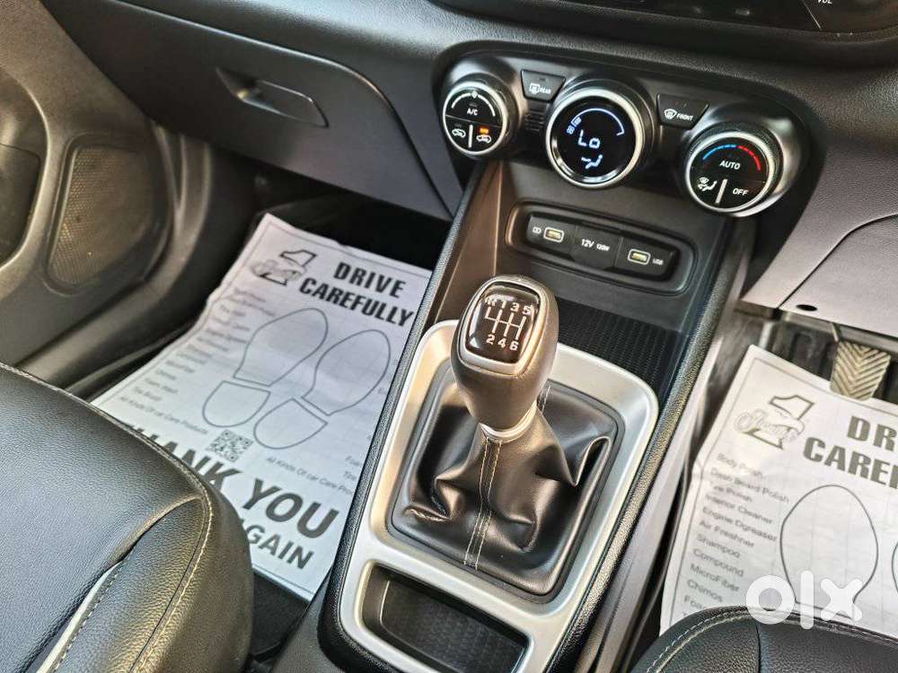 Hyundai Venue Sx Mt, 2021, Diesel