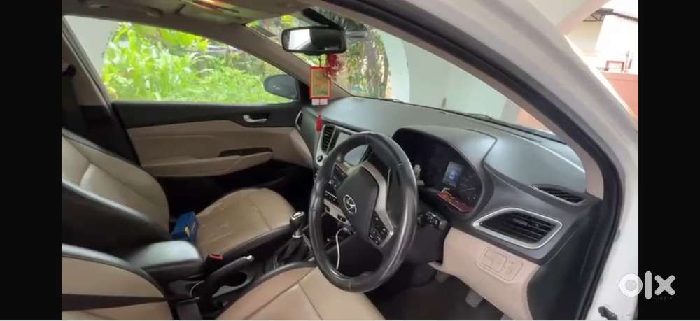 Hyundai Verna Crdi Sx Optional Top Model Sunroof
