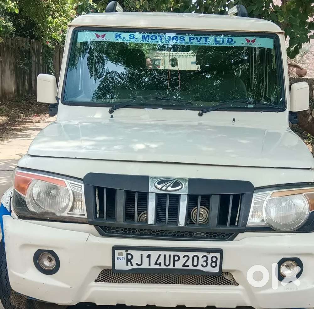 गाड़ी में कोई खर्चा नहीं है गाड़ी सीकर रोड हरमाड़ा जयपुर में है