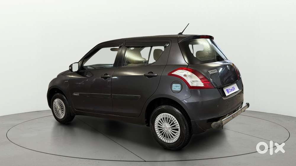 Maruti Suzuki Swift Vxi, 2015, Petrol