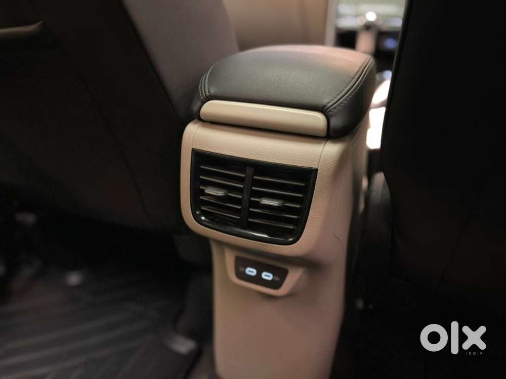 Volkswagen Taigun 1.0 Tsi Topline At, 2022, Petrol