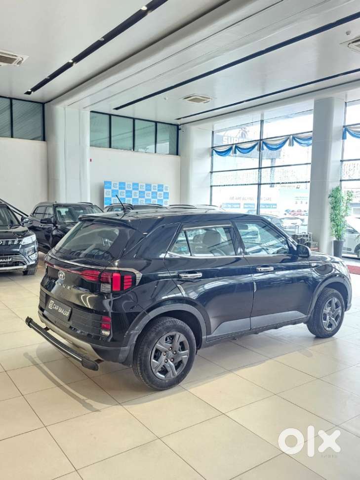 Hyundai Venue E 1.2 Petrol, 2023, Petrol