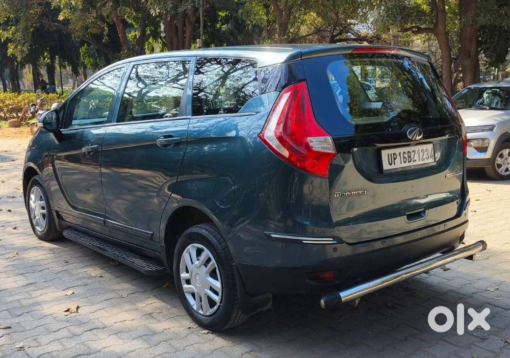 Mahindra Marazzo M2, 2018, Diesel