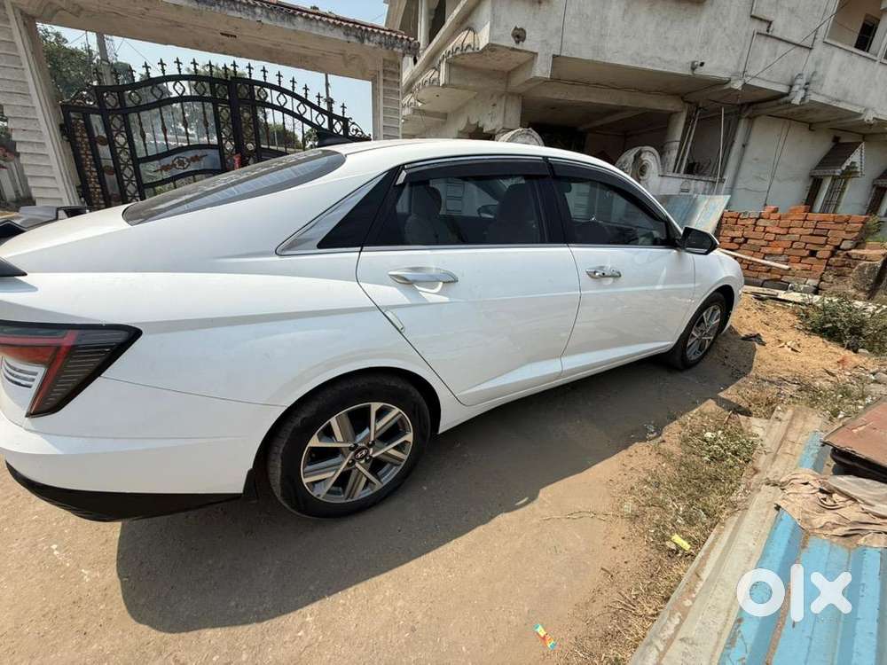 Hyundai Verna 2025 Petrol 10186 Km Driven