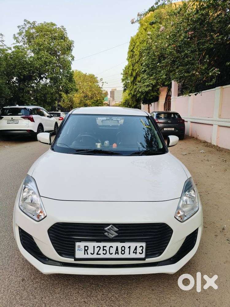 Maruti Suzuki Swift 2018 Amt Vxi, 2020, Petrol